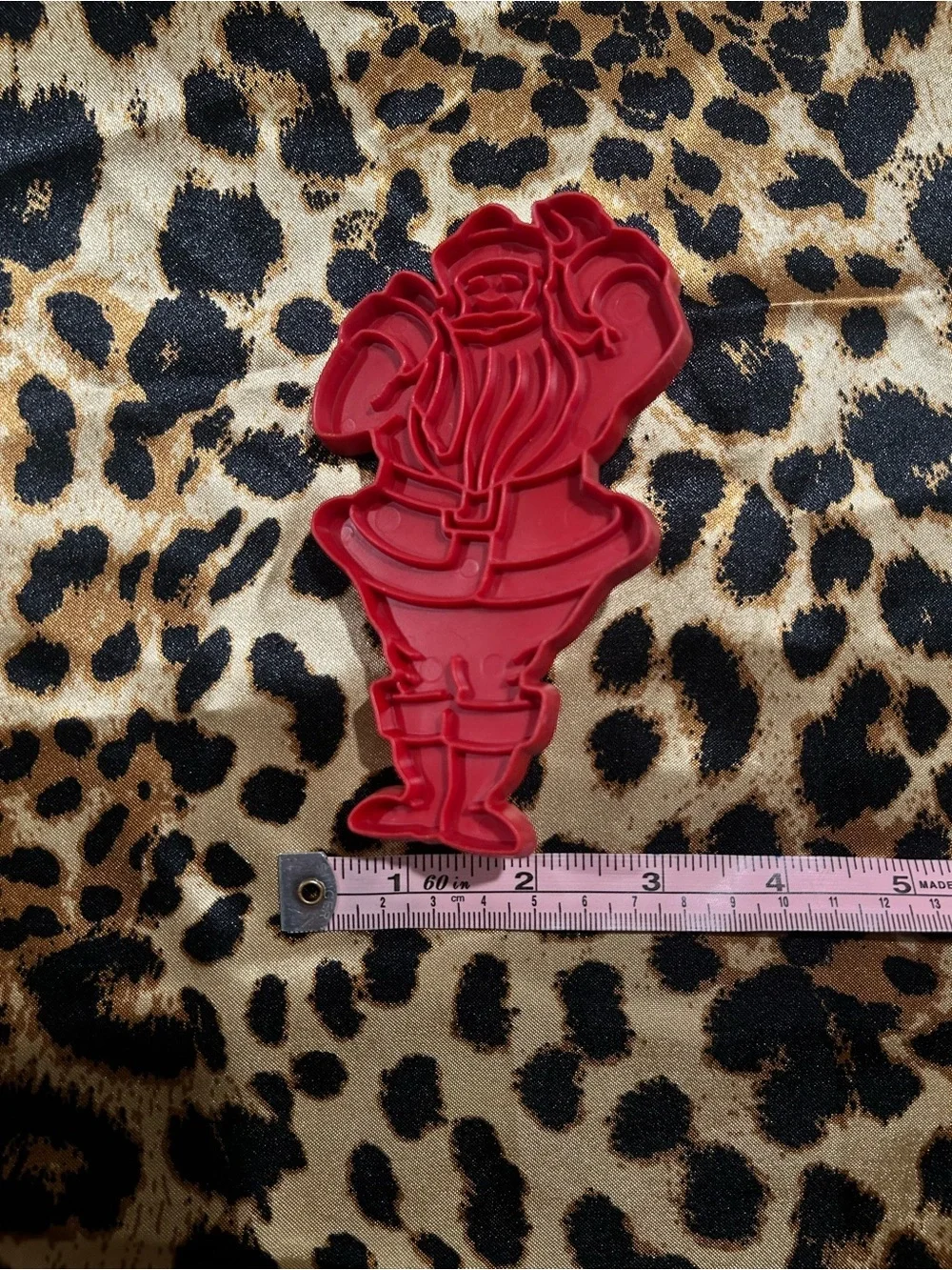 Vintage Tupperware Red Plastic Santa Claus 5 inch Cookie Cutter